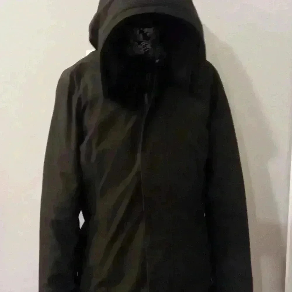 Golden by TNA Vegan Parka - Picture 2 of 7